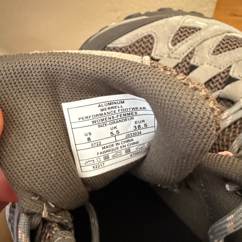 Merrell Womens AlverstoneHiking Shoe New in box - Picture 5 of 7